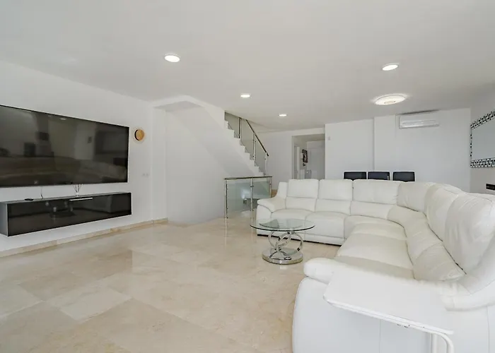 Villa Townhouse Park Paraiso *