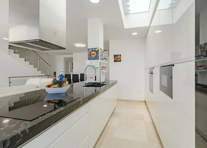 Villa Townhouse Park Paraiso *