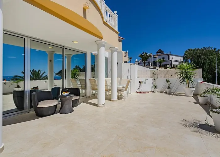 Townhouse Park Paraiso Villa