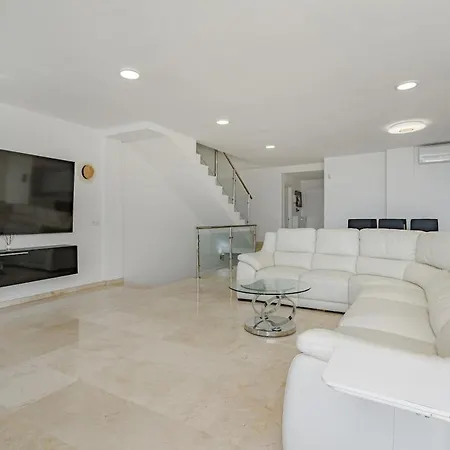 Villa Townhouse Park Paraiso *