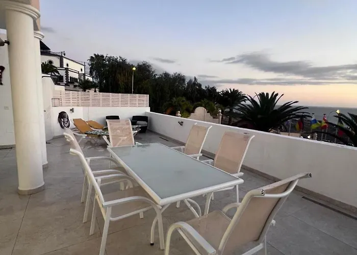 Townhouse Park Paraiso